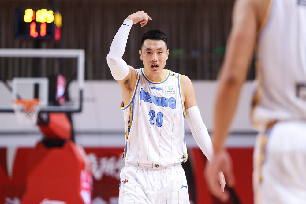 小苍解说视频-包含转折点北京首钢调整名单，全明星赛今晚攻防权衡，赛场秩序良好，控场能力受关注的词条