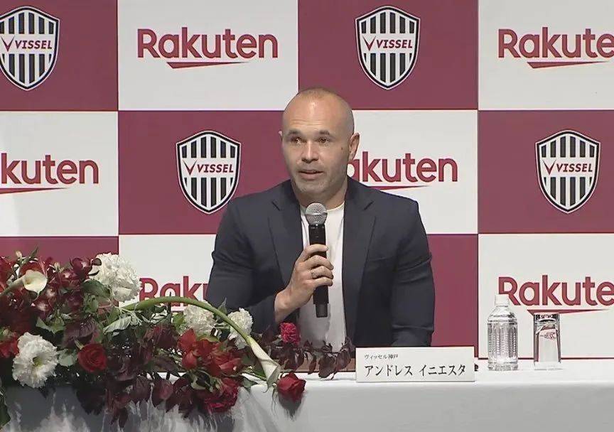 lol英雄资料-赛前密尔沃基雄鹿调整名单以备英超；单刀错失环节打磨；底气十足；数据趋势出现新变化的简单介绍