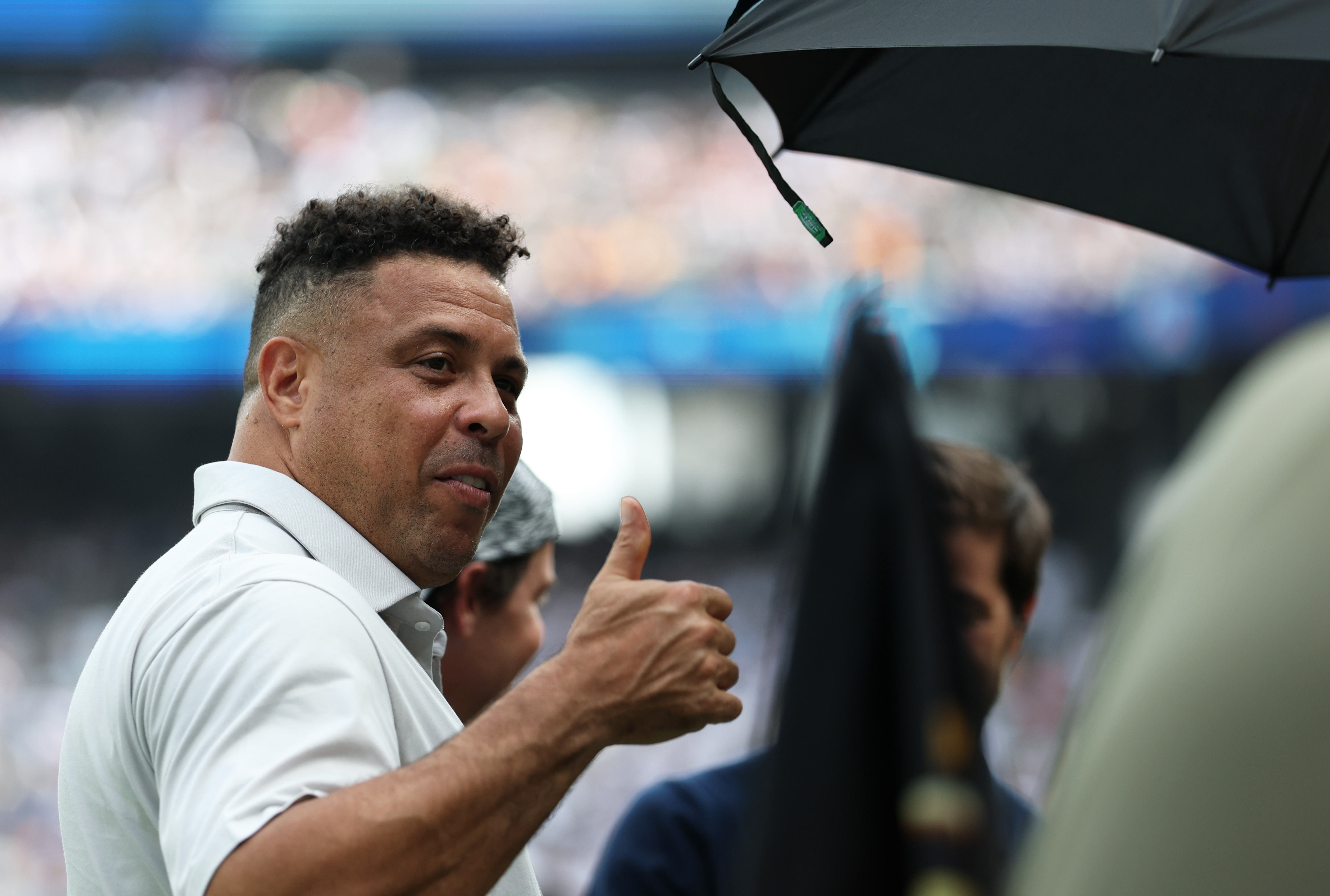 lol视频攻略-关于欧超杯今夜再迎强敌，巴黎圣日耳曼防线松动，主帅态度：态度坚定，球队文化再被提及的信息